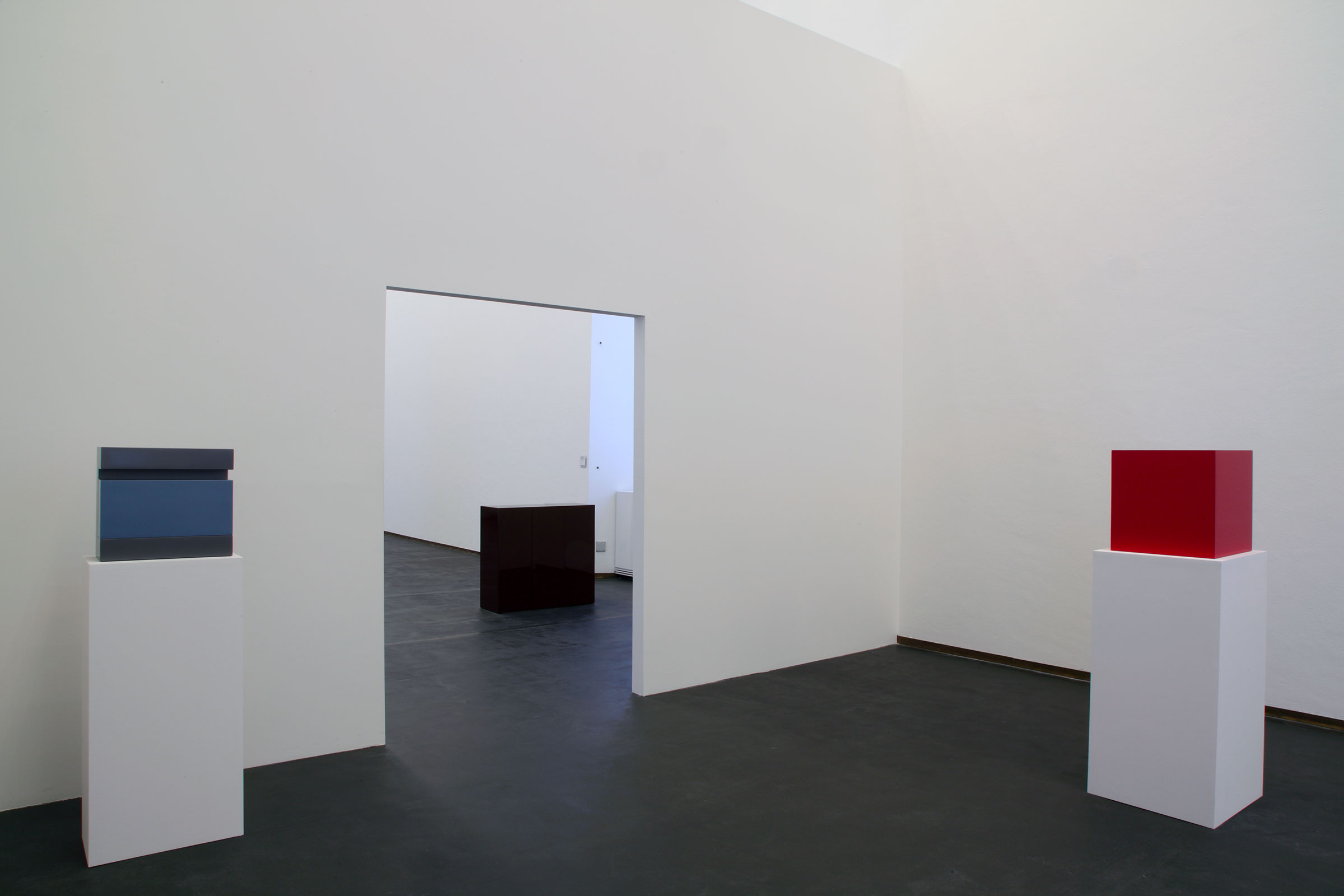 John McCracken, Mykonos, 1965, Galaxy, 1998, Red Cube, 1971